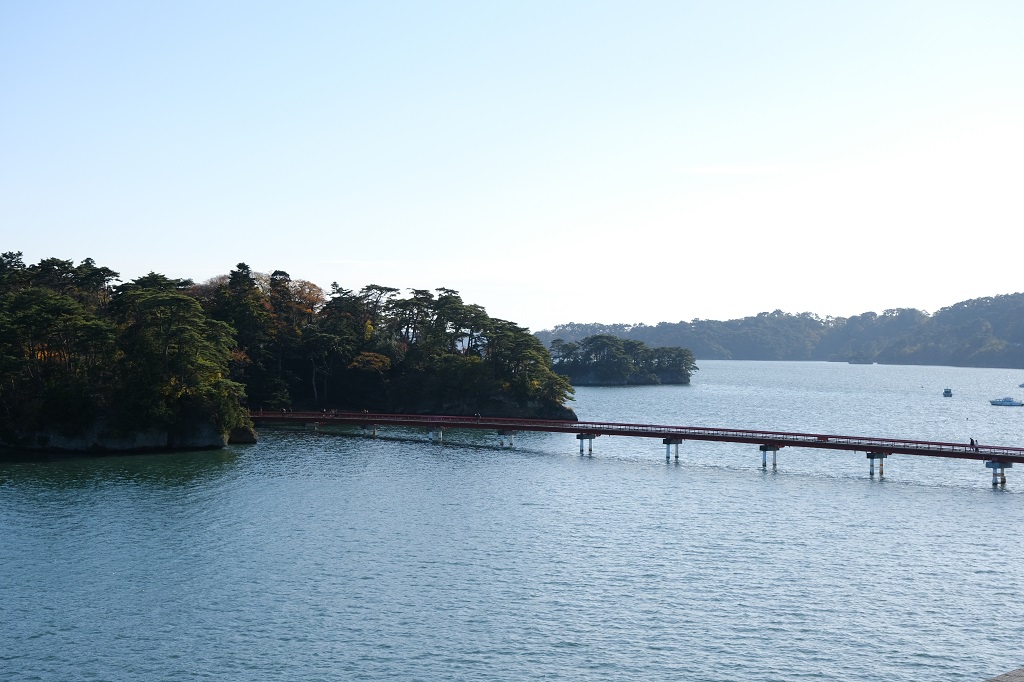小松館香風亭から見た福浦橋の風景写真