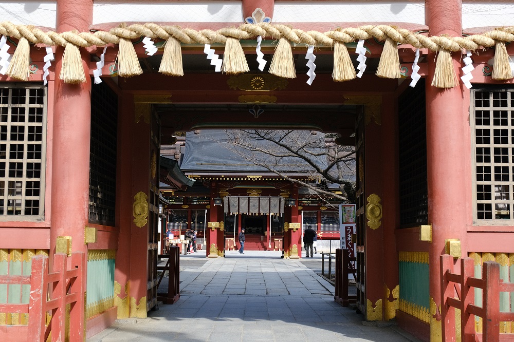 塩竃神社の2月の唐門の風景写真